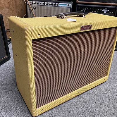 image of guitar amplifiers for sale from WestSide Music