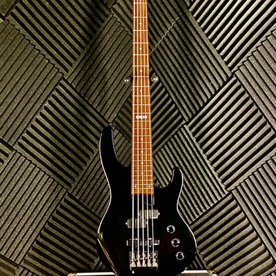 image of electric bass guitar for sale from WestSide Music