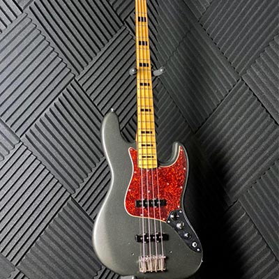 image of electric bass guitar for sale from WestSide Music